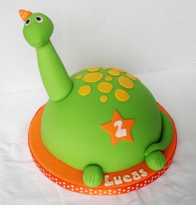 900x900px-LL-b9ac934f_DinoCake
